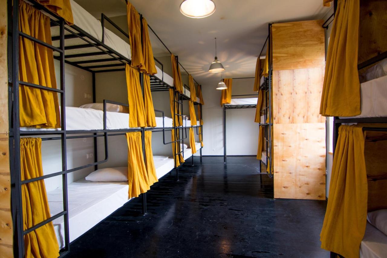 Karma Hostel Мартвили Екстериор снимка
